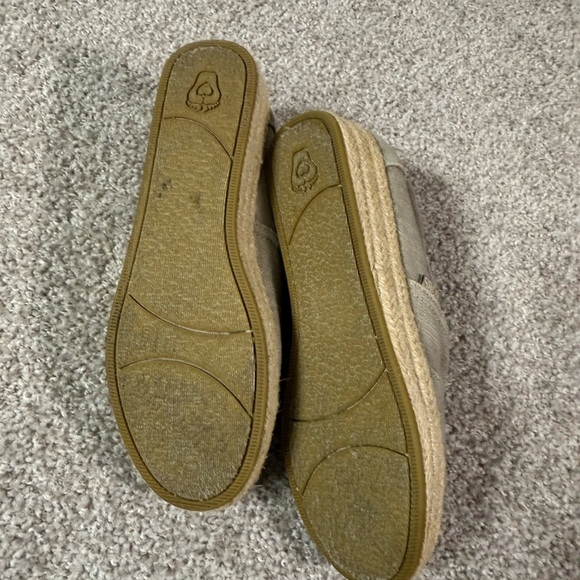 BOBS by Skechers Women’s Wedge Shoes – Taupe Canvas, Size 8 - Picture 5 of 8